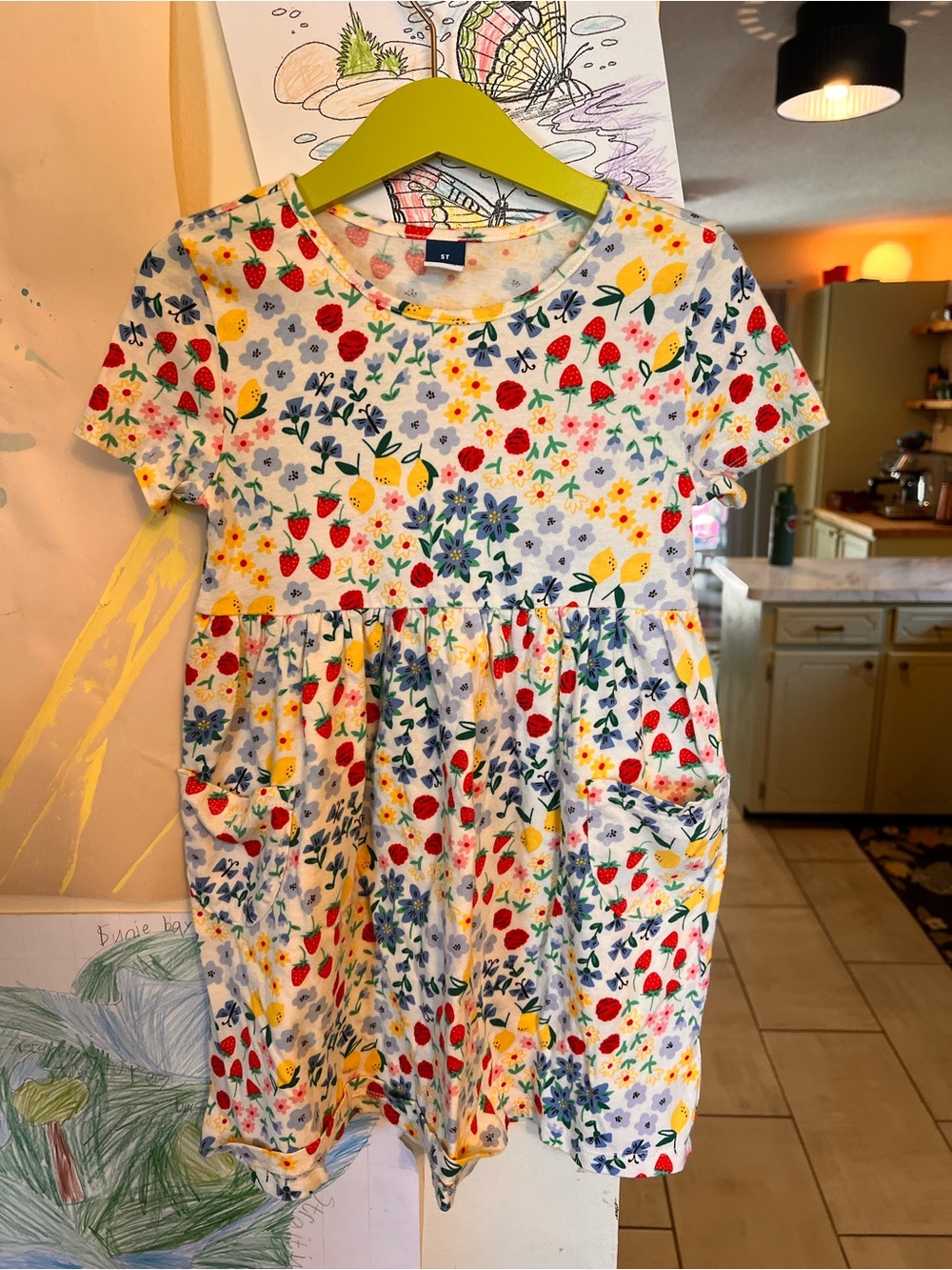Old Navy White Floral & Strawberry Pocket Dress